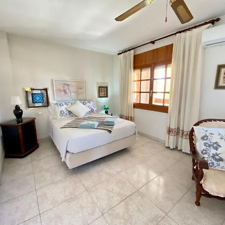 Stunning 5 Bed La Font, Private Pool El Campello