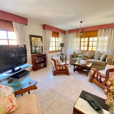 Stunning 5 Bed La Font, Private Pool *